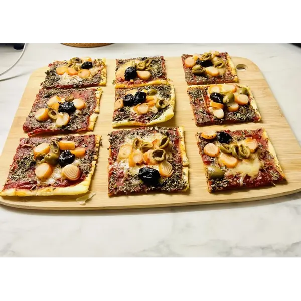 Pizzas roulées surimi, tomate & fromage